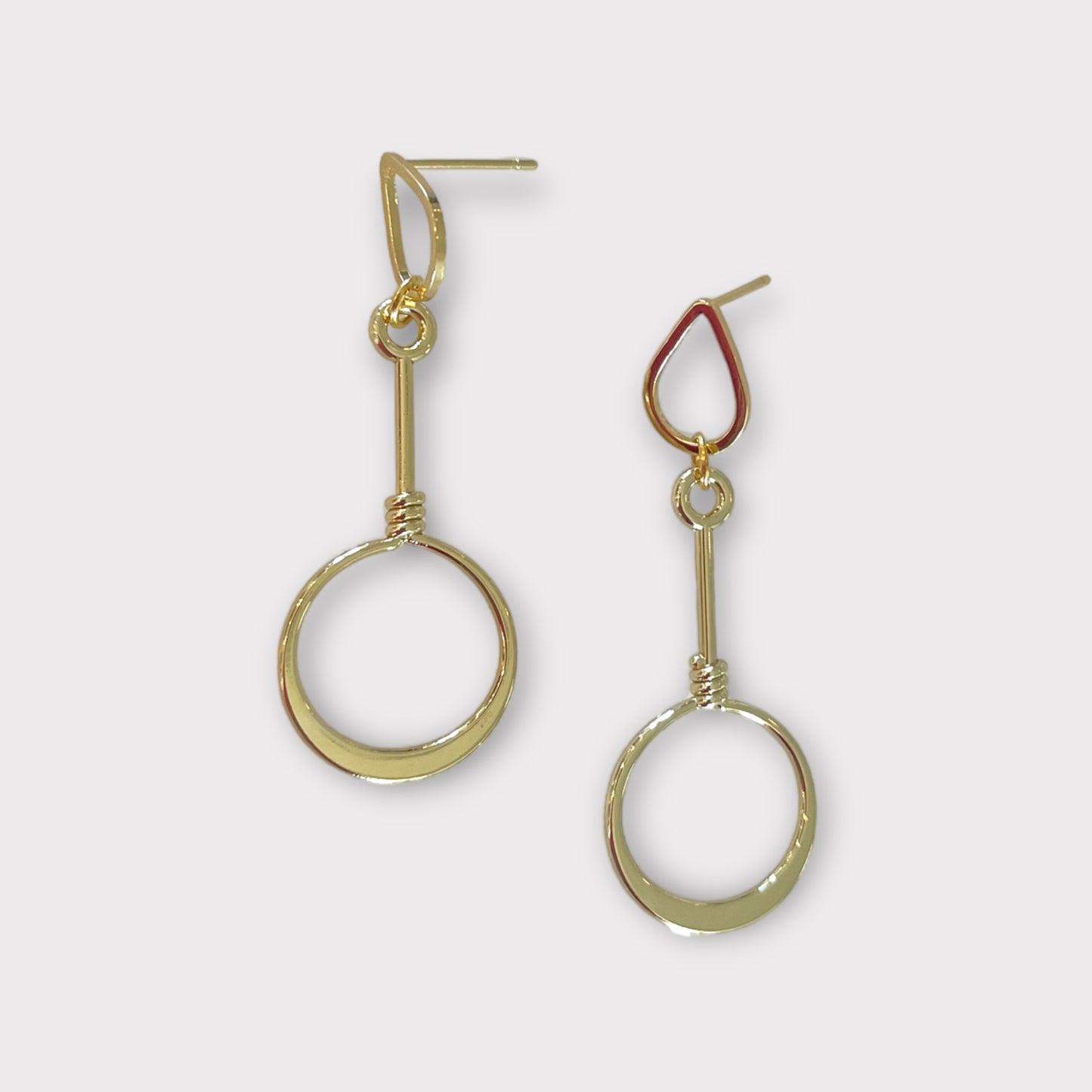 Teardrop everyday earring