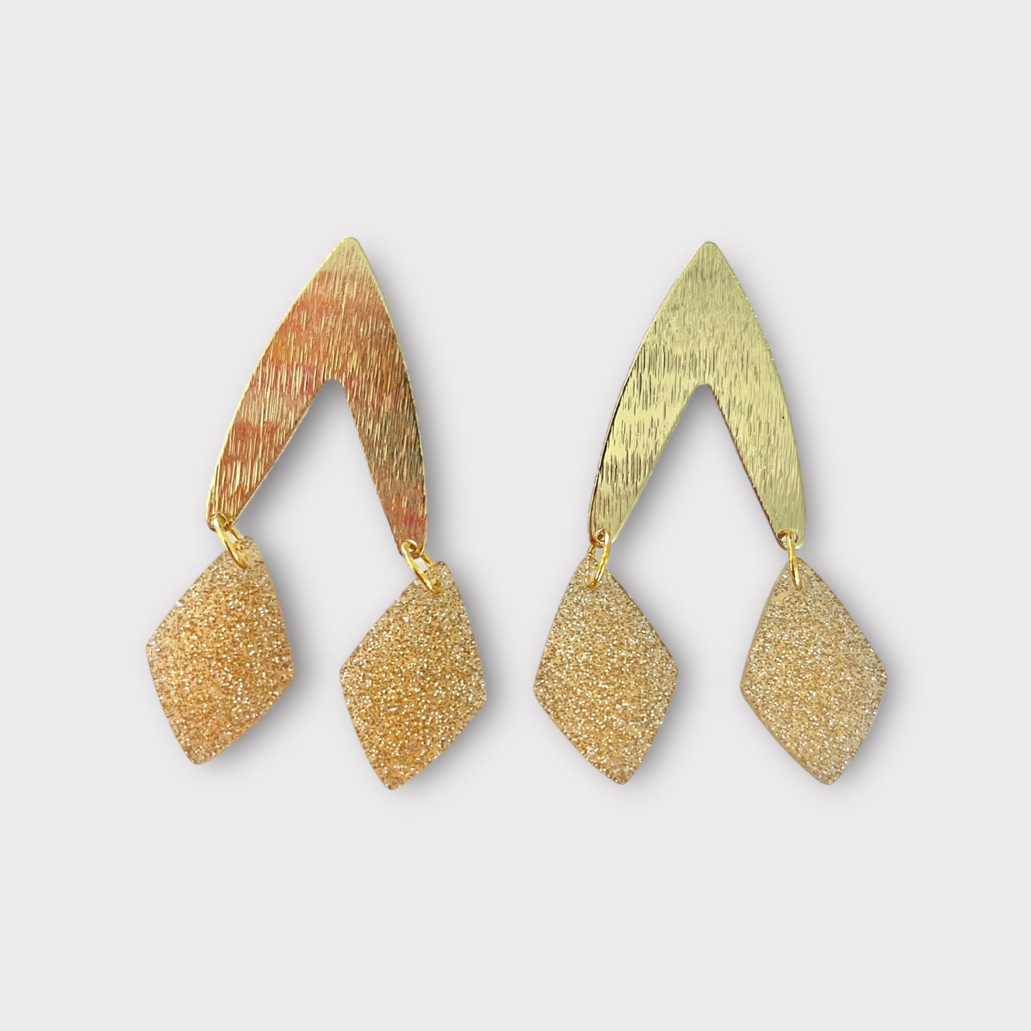 Shimmer V earrings