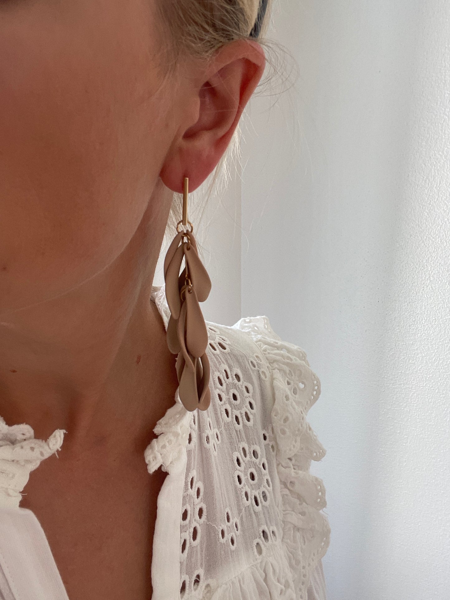 Multi Leaf Earrings - Baby Pink