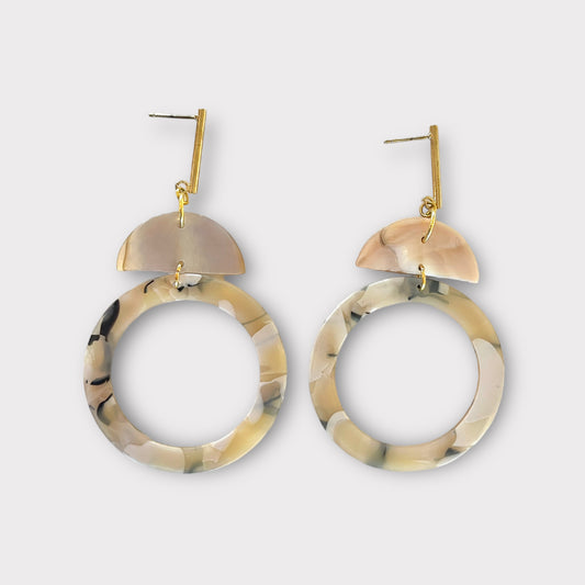 Bar shell tan marble earrings