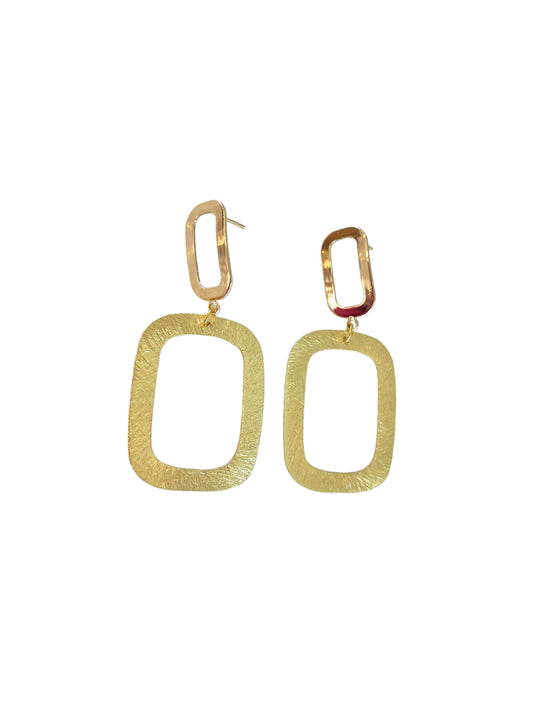 Double rectangle gold earrings ￼
