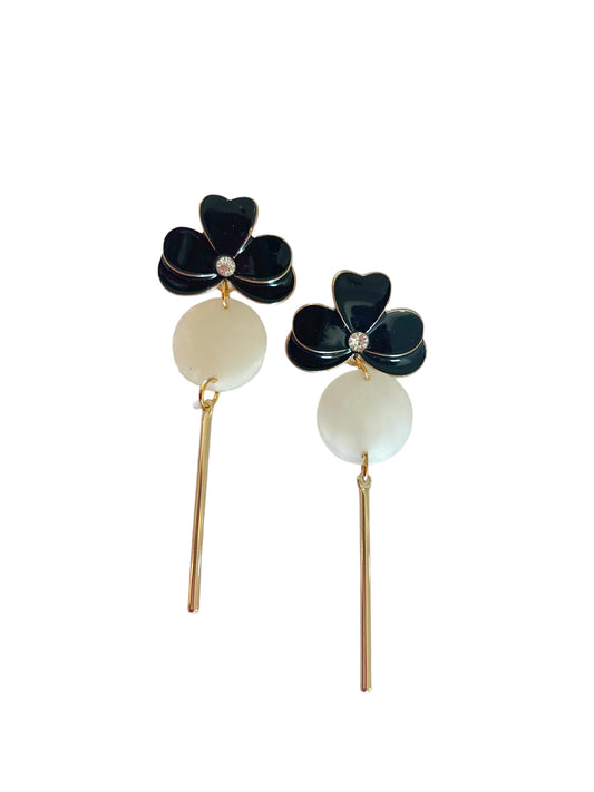 Black flower bar earrings