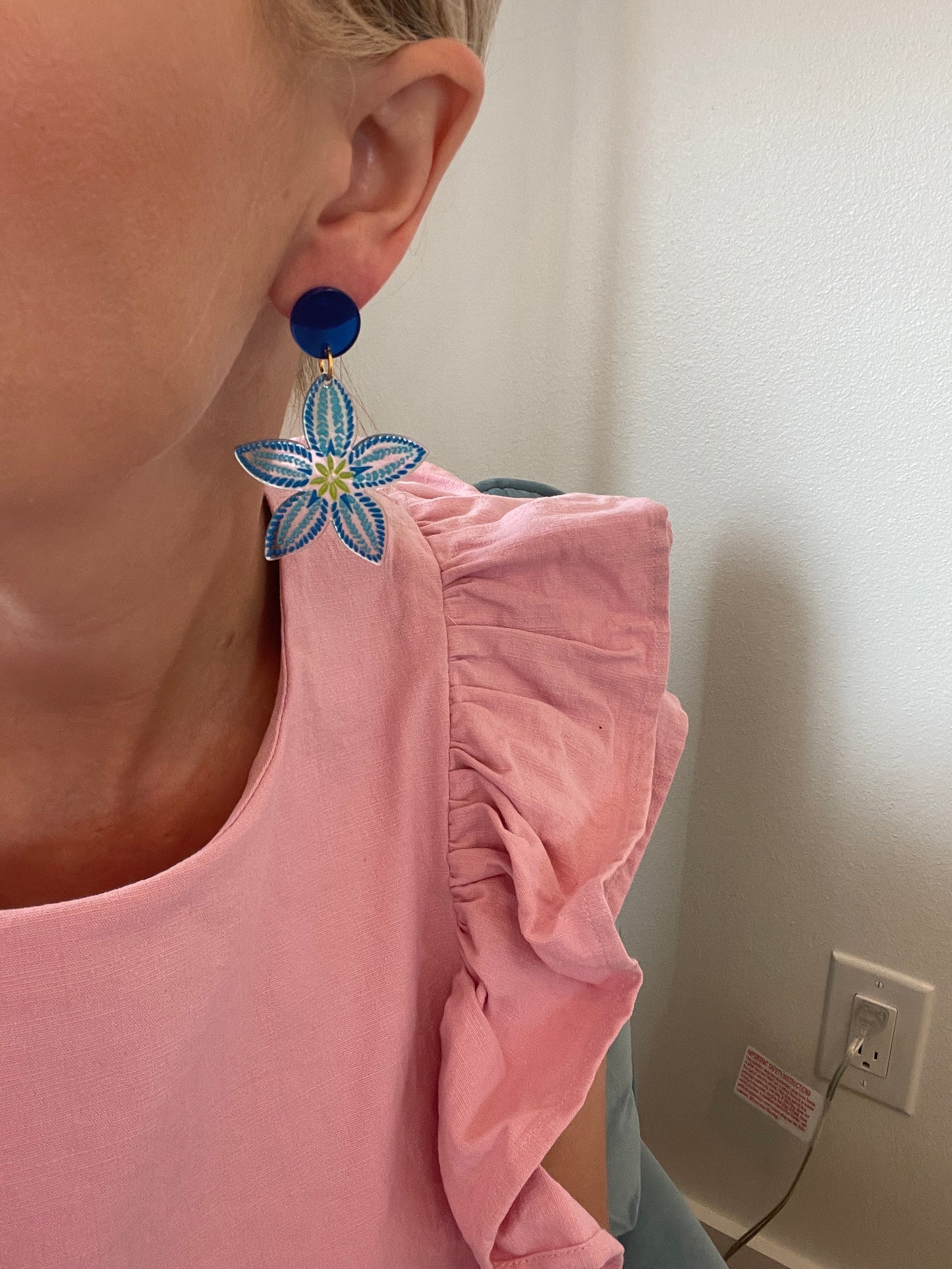 Acrylic Floral Earrings - Blue