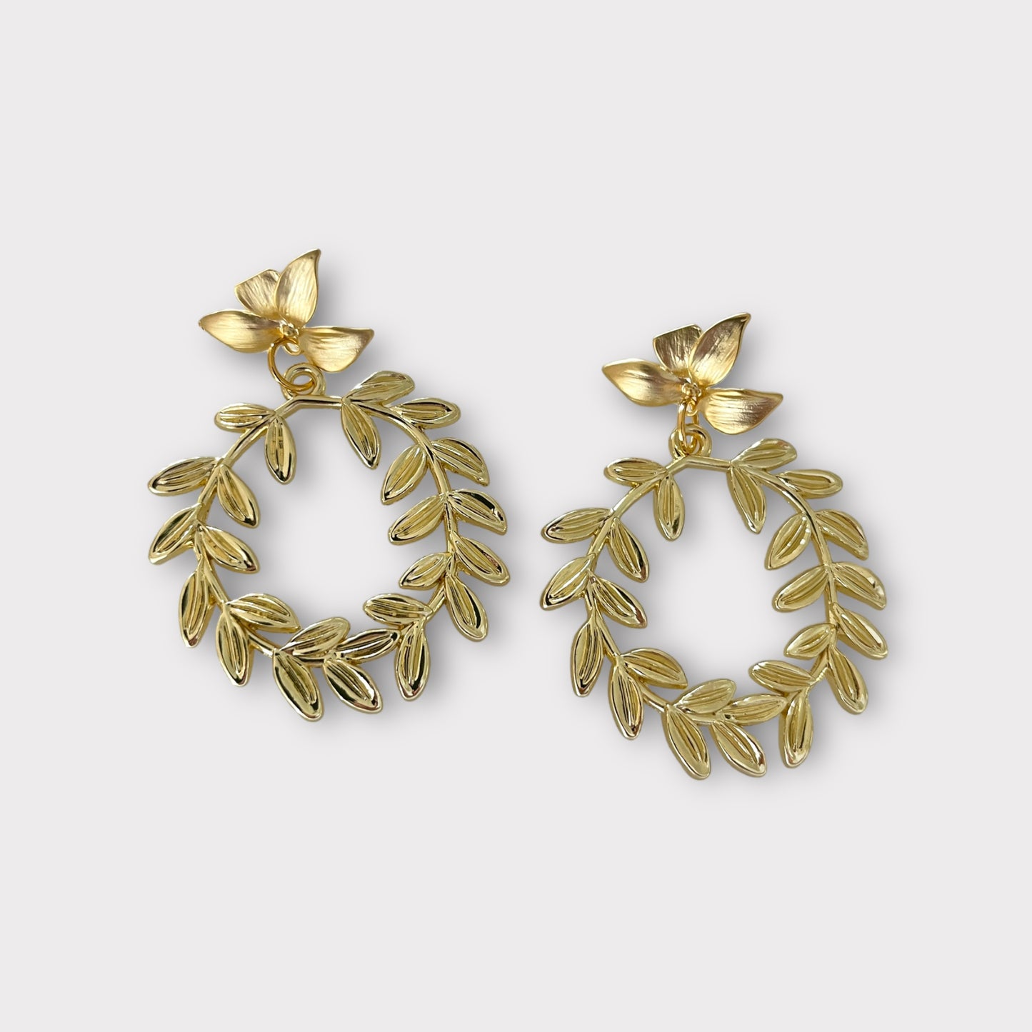 Gold Wreath Earrings